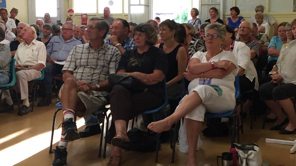 CAPTIVE AUDIENCE: Dungog residents listen to Port Stephens Council general manager Wayne Wallis. Picture: Janelle O'Neill