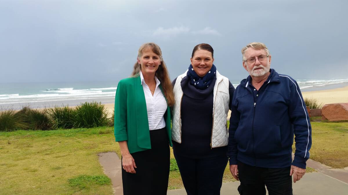 PRODUCTIVE MEETING: Anna Bay Public School president Renee Thompson, Paterson MP Meryl Swanson, and Adrian Lewis (also P&C) after a meeting at Birubi last week.

