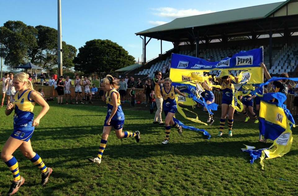 THROWBACK: Nelson Bay women's AFL side in the 2015 AFL grand-final.