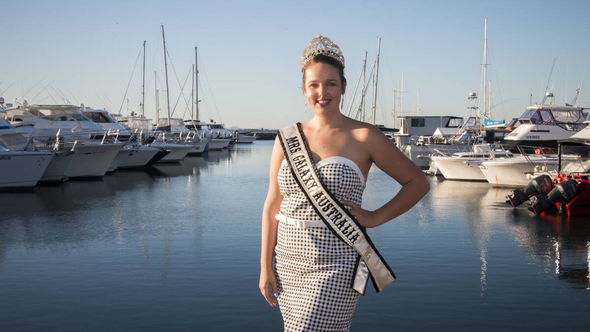 COASTAL APPEAL: Mrs Galaxy Australia 2017 title holder Emilie Hardes, from Tanilba Bay, is the ambassador for the Bluewater Country Music Festival. Picture: Anjila McLean