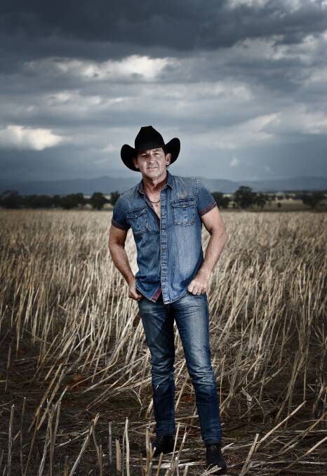 Lee Kernaghan: See him at the Civic Theatre on Friday with the The Wolfe Brothers and Tania Kernaghan.