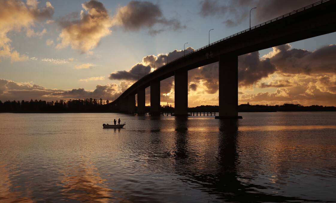 Stockton bridge at dawn. Picture by Simone De Peak 