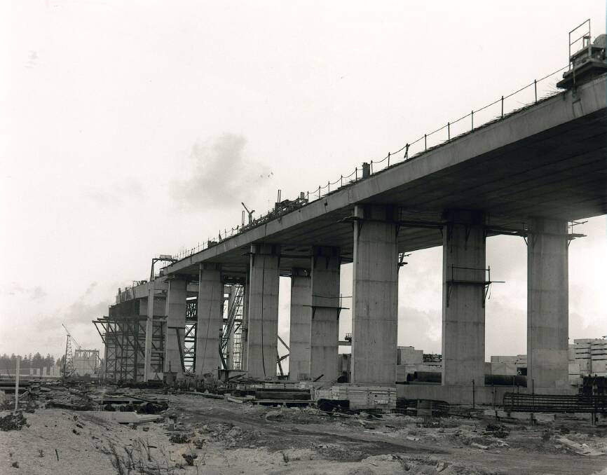Stockton Bridge under construction. Picture: Newcastle Herald. 