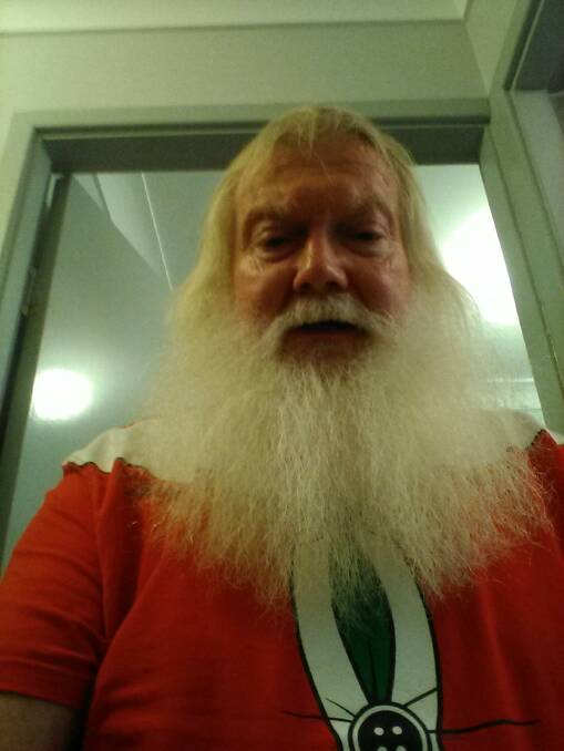 SANTA SHAVE: Graeme 'Tobes' Tobin, also known as Santa Claus, will shave off his beard at the Tilligerry RSL on Friday from 6pm. Pictured: Supplied