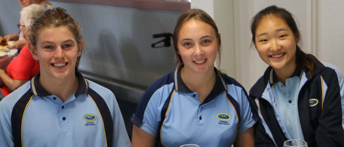 In 2019 Tomaree High students Ben Anderson, Alyssa Hall and Kim Doeun attended the luncheon. Due to COVID students were unable to attend this year.