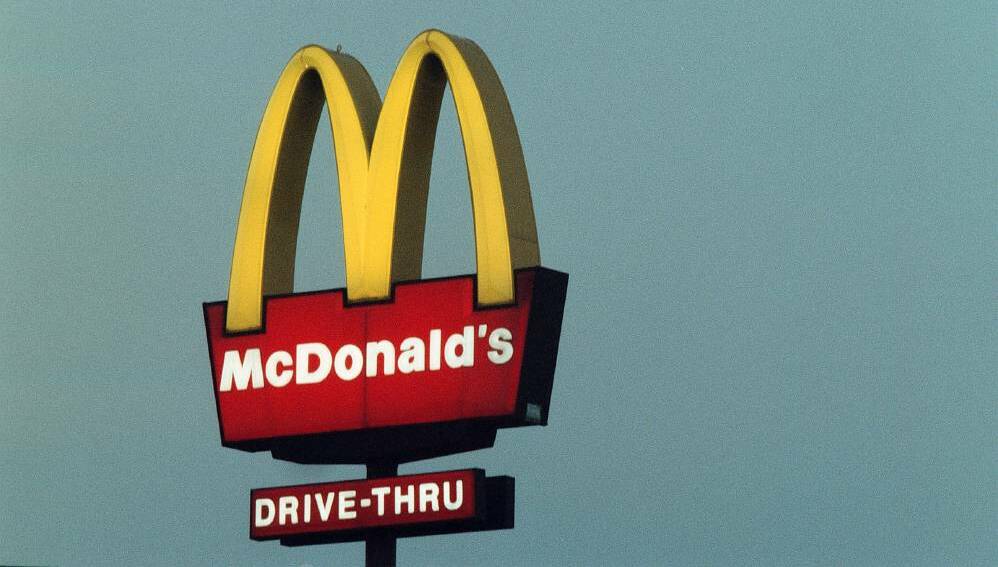 A 24-hour McDonald's has been approved by Port Stephens councillors for Medowie.