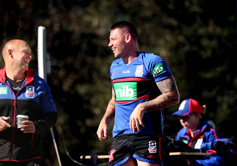 Newcastle Knights coach Nathan Brown sharing a laugh with Shaun Kenny-Dowell at training in July 2017. Picture by Simone De Peak