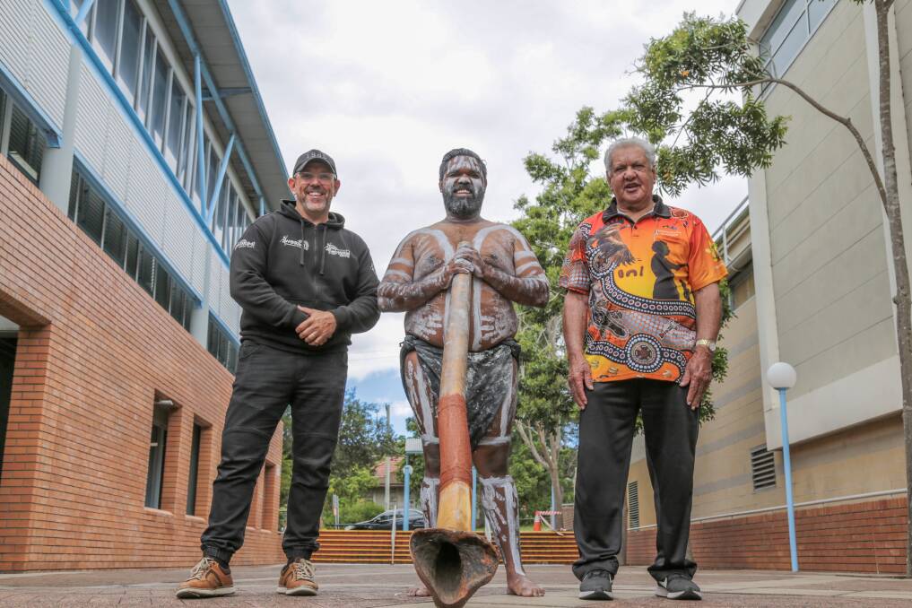 Worimi Local Aboriginal Land Council CEO Andrew Smith, John Schultz with the didgeridoo and Worimi elder Uncle John Ridgeway OAM at the start of NAIDOC Week events in November 2020.