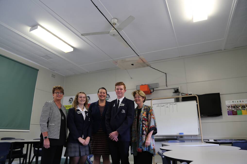 ENVIRONMENT: Hunter River High School principal Deb Dibley, school captain Megan Snow, 16, Liberal candidate Jaimie Abbott, captain Dylan Eyb, 17, and Port Stephens Duty MLC Catherine Cusack. Picture: Ellie-Marie Watts