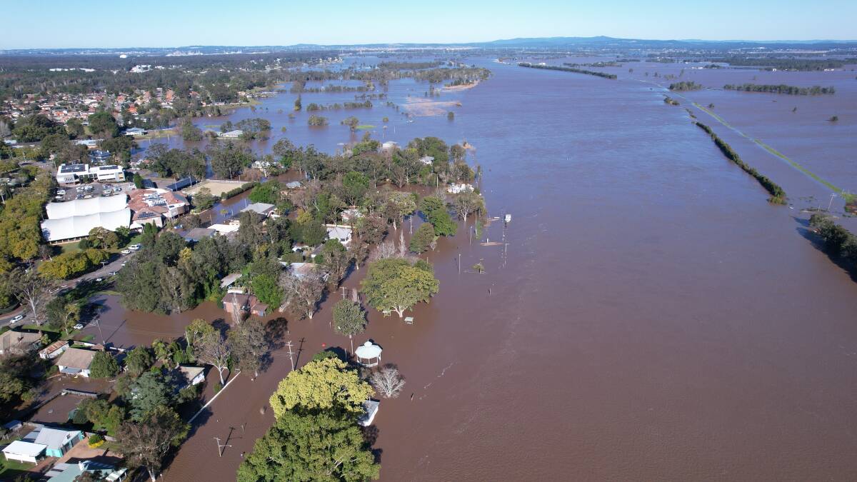 The Hunter River at Raymond Terrace on Friday, July 8, 2022 morning, looking towards Heatherbrae. Picture: Matt Wilkie