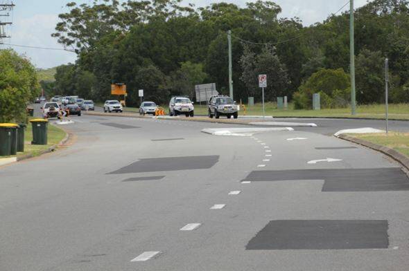 The issue of the Salamander Way and Town Centre Circuit intersection explained, in photos.