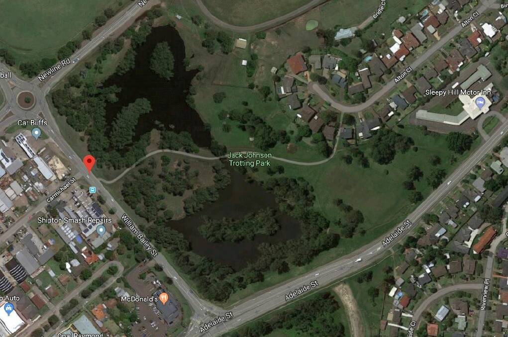 The other body of water affected by the algae is within Ross Walbridge Reserve near William Bailey Street and Newline Road.