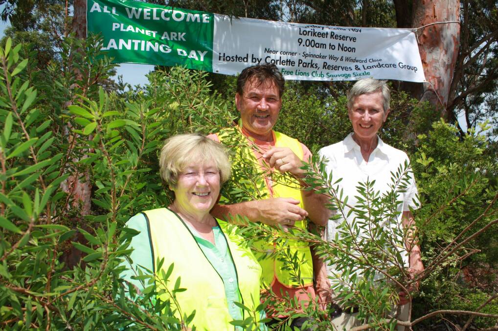 NATURE PROJECT: Wendy Priddy, Richard Davis and Alma Naylor at Lorikeet Reserve, Corlette. Picture: Stephen Wark